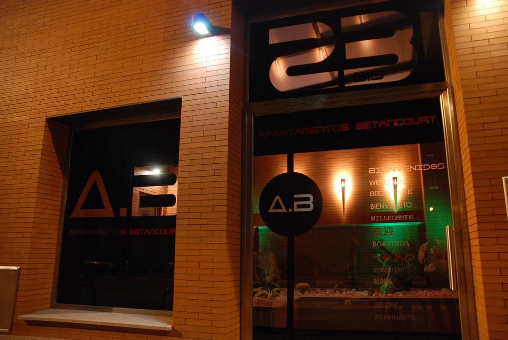 Hostal Boutique Suites Betancourt - Madrid — Photos 1